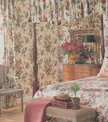 48 Pretty Floral Wallpapers To Make Your Bedroom Summery Wallpaper Pink And White Bold Bedroom Beautiful Bedrooms