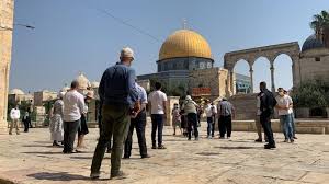 المسجد الاقصى بعد الصلاة الجمعه. 153 Ù…Ø³ØªÙˆØ·Ù†Ø§ ÙŠÙ‚ØªØ­Ù…ÙˆÙ† Ø¨Ø§Ø­Ø§Øª Ø§Ù„Ù…Ø³Ø¬Ø¯ Ø§Ù„Ø£Ù‚ØµÙ‰ Ù…ÙŠÙ†Ù„ÙŠØ³Øª Ø§Ù„ÙŠÙ…Ù†