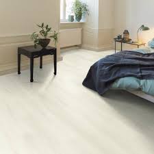 Review various inexpensive and economical bedroom flooring ideas that can be suitable for a tighter budget. Egger White Oak 8mm Laminate Flooring Price Match Quality Flooring