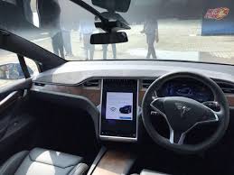 The 2019 tesla model x might be the greenest—and one of the fastest—way to tote up to seven people over hill and dale. Rs 1 Crore Tesla Model X Lands In Mumbai