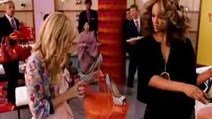 As hannah montana's popularity begins to take over her life, miley stewart, on the urging from her father takes a trip to her hometown of crowley corners, tennessee to get some perspective on what matters in life the most. Hannah Montana Der Film Film Trailer Kritik