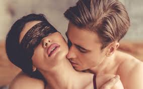 Khẩu dâm để giúp sex thăng hoa và trọn vẹn