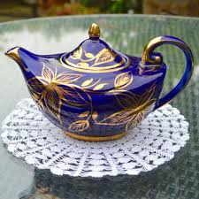 1950s Aladdin Teapot Arthur Wood Potteries Made In By Wicksteads Tea Pots Vintage Tea Pots Wood Teapot