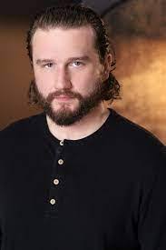 Evan Mahan's Instagram, Twitter & Facebook