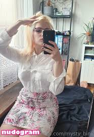 @BjobsForeverxxxs video unveils Lilbigbutt666's secrets