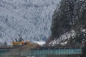 Please contact lytton village fire dept using information below: Weather Warning Issued For B C Mountain Passes Maple Ridge News