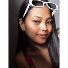 Michelle Pille's Instagram, Twitter & Facebook