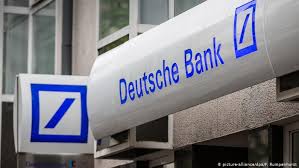 Deutsche Bank Sofre Criticas Por Tuite Sobre Bolsonaro Noticias E Analises Sobre Os Fatos Mais Relevantes Do Brasil Dw 17 10 2018