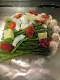 Hobo Dinner Hamburger Patty On Bottom Topped With Asparagus Mushrooms Onions And Sundried Tomatoes Grilling Recipes Foil Packet Meals Ground Beef Recipes