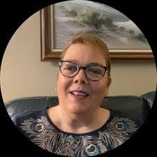 Tamara Riddle's Instagram, Twitter & Facebook