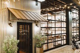 The downtown area is quaint and inviting with shops, restaurants and businesses to be . Warehouse 109