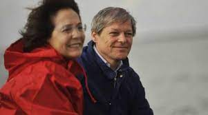 Born 27 july 1969) is a romanian agronomist who was prime minister of romania between november 2015 and january 2017. Valerie Ciolos Villemin Citeste Mai Multe Stiri Despre Valerie Ciolos Villemin