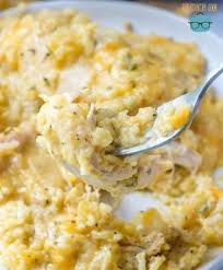 Crock Pot Cheesy Chicken And Rice Video The Country Cook Recipe Crockpot Dishes Crockpot Recipes Easy Chicken Crockpot Recipes