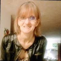 Kim Steeves's Instagram, Twitter & Facebook