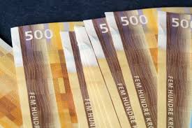 Feriepengene skal være minimum 10,2 prosent av feriepengegrunnlaget. Ostlendingen Stadig Faerre Nordmenn Bruker Feriepengene Til Ferie