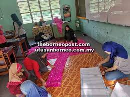 Mpu gotong royong 4b kyp bersama guru kemas dan ibu bapa. 200 Ibu Bapa Murid Sk Ibnu Khaldun Sertai Aktiviti Hias Kelas Utusan Borneo Online