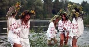Как гадают в день ивана купала. Ivana Kupala 2019 Luchshie Pozdravleniya S Prazdnikom V Stihah I Otkrytkah Telegraf