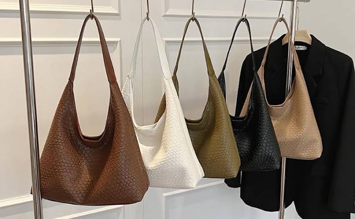 Types of Hobo Bags: A Complete Style Guide