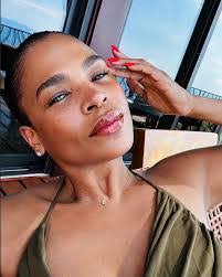 Lakeisha Nelson's Instagram, Twitter & Facebook