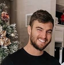 Kayla Foley's Instagram, Twitter & Facebook