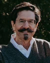 Larry Laborde's Instagram, Twitter & Facebook