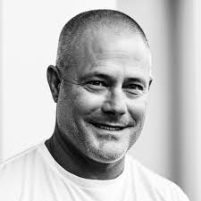 Meet the ʻĀkoʻakoʻa Team: Experts Leading Coral Reef Restoration