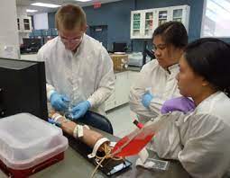 I would like to become a phlebotomist does anyone know of any training classes that are free or low cost in the hello there georgians. Phlebotomy Certificate School Of Allied Health Professions