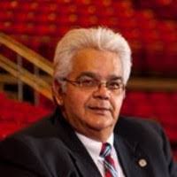 Eduardo Segarra's Instagram, Twitter & Facebook