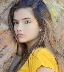 Alexis Jayde Burnett August 19 Sending Very Happy Birthday Wishes Continued Success