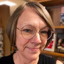 Lisa Swayze (@BuffStBooksLisa)