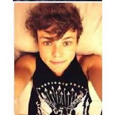 Ashton Irwin Love Story" Stories