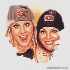 Lori Linger's Instagram, Twitter & Facebook