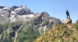 Check spelling or type a new query. TrÄƒieÈ™te ExperienÈ›a VieÈ›ii Moldoveanul Care Inghite SÄƒbii EscaladeazÄƒ Cel Mai Inalt Munte Din Europa Ea Md