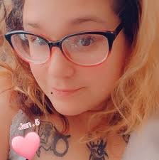 Do suburban apartments really look like their advertised images?