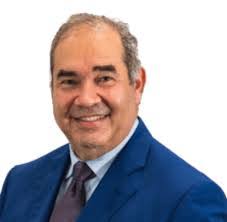 Paul Hankey's Instagram, Twitter & Facebook