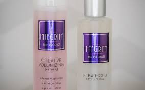 It keeps your locks in place all day without that stiff, crunchy feeling traditional hairsprays and gels leave in their wake. How To Use Hair Mousse Properly Tips And Tricks Reflections Of You Salons
