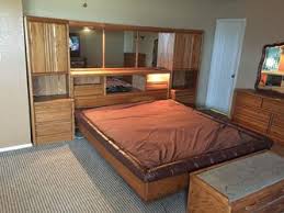We offer full bedroom sets avaialable in a variety of colors. Blackhawk Oak Hardwood 8 Pc Bedroom Set For Sale In New Braunfels Tx Offerup