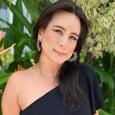 Elisa Ledonne's Instagram, Twitter & Facebook