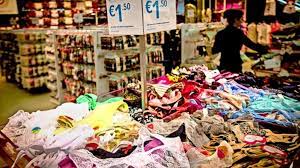 Check spelling or type a new query. Ein Tag Bei Primark In Stuttgart Alter So Voll Hier Stuttgart Stuttgarter Zeitung