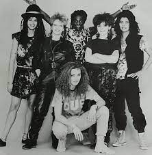 Amazulu were a british ska/pop band from the 1980s. Amazulu Rareandobscuremusic