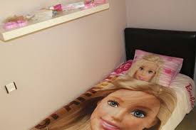 Karakter Dukkani Adli Kullanicinin Barbie Panosundaki Pin Barbie Nevresim Takimi Nevresim