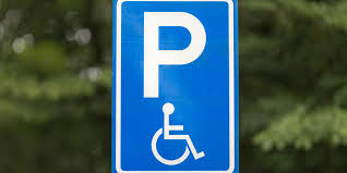Wann muss man pflegegeld versteuern? Behindertenparkplatz Sonderrechte Beim Parken