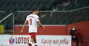 It makes one wonder how lewandowski will fare in the upcoming 2020/21 season? Bayern Munich Striker Robert Lewandowski Aims To Return In Two Weeks Bavarian Football Works