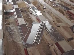 5/8 (19/32, 15.2mm) cdx plywood subfloor/underlayment 4' x 8' sheets, maximum 16 (400mm) on center joint construction. The Floor Joist Installation Diy Radiant Floor Heating Radiant Floor Company