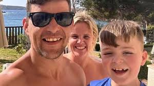 Woman unresponsive for 20 years baffles doctors by suddenly waking up