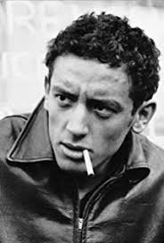 Celebrities with last name: Carruthers