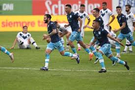 Head to head statistics and prediction, goals, past matches, actual form for torneo inicial. Velez Racing Por La Copa De La Liga Tras El 0 0 Vencio A Velez Por Penales Y Espera A Boca O River En Las Semifinales La Nacion