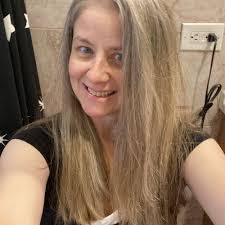 Tara Acosta's Instagram, Twitter & Facebook