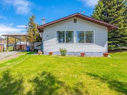 With gabriel chytry, elizabeth vermilyea, sam kazzi, theodore bouloukos. Houses 4 Bedroom Logan Lake Houses In Logan Lake Mitula Homes