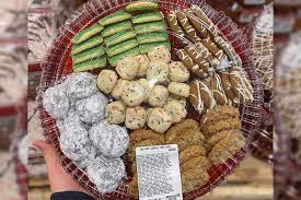 There are so many delicious christmas cookies and sweets to enjoy at christmas time that it is hard to decide what we should make. Costco Is Selling This Huge Cookie Tray For Only 18 99 Taste Of Home